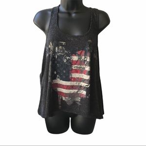 🌻2/$25 Eyeshadow Love Free Tank Size L